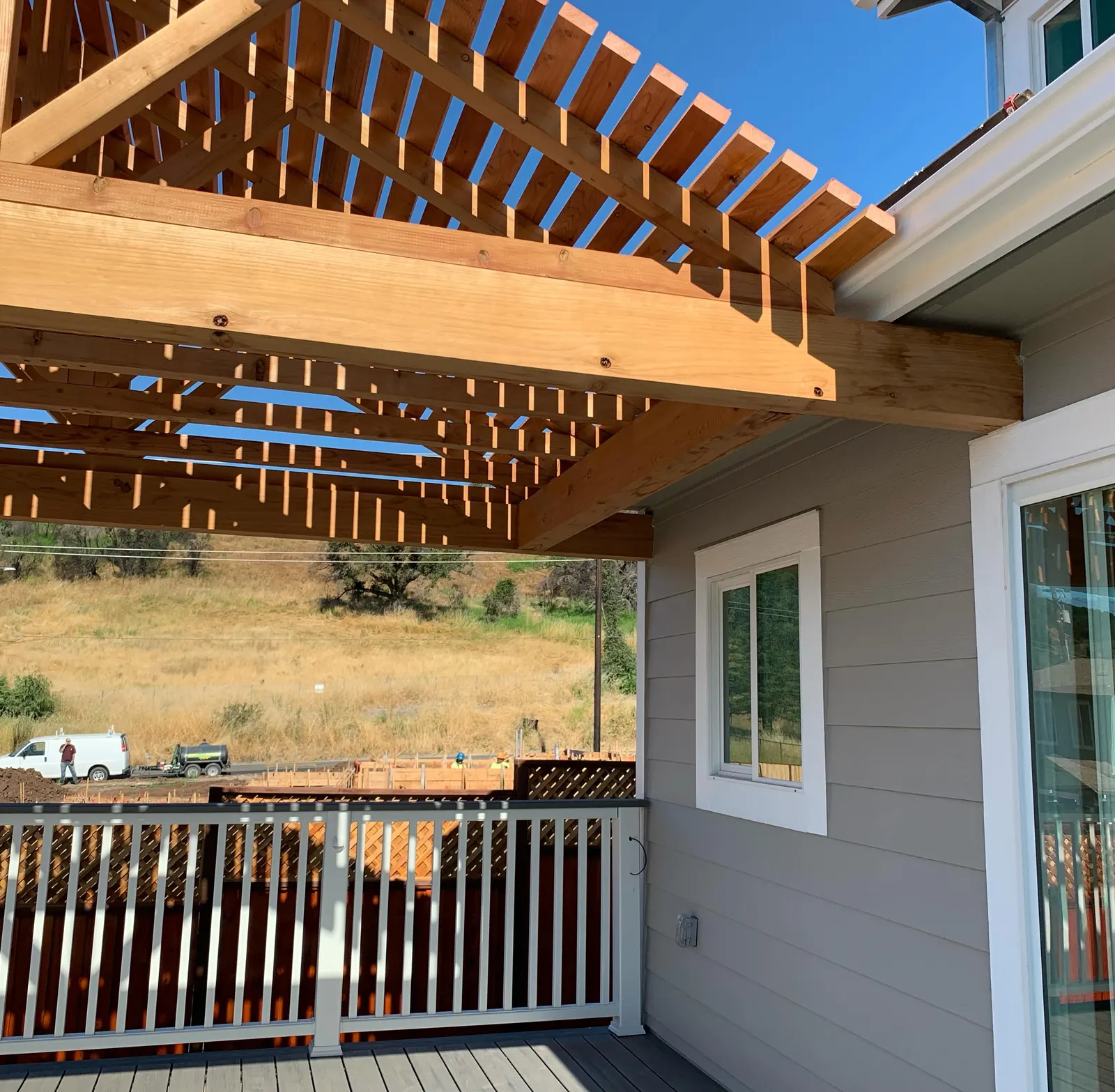 Pergola project in Santa Rosa by Soulié Construction — photo 2